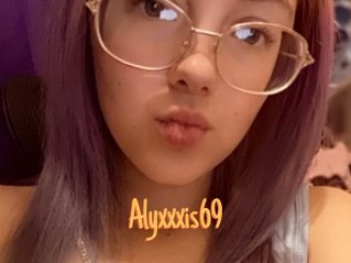 Alyxxxis69