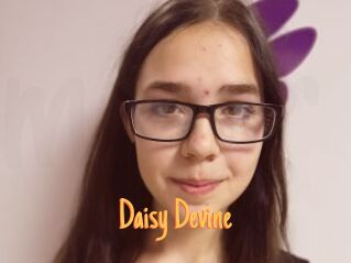 Daisy_Devine