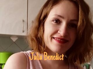 Julia_Benedict