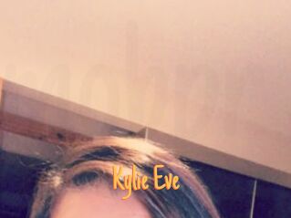 Kylie_Eve