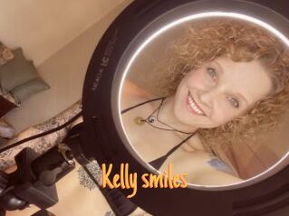 Kelly_smiles