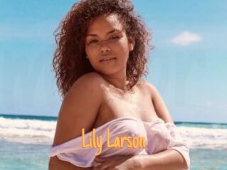 Lily_Larson