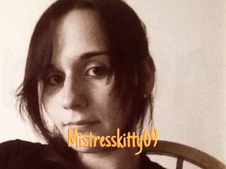 Mistresskitty69