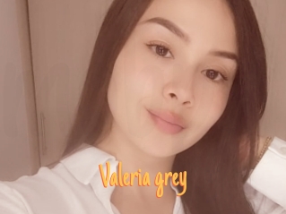 Valeria_grey